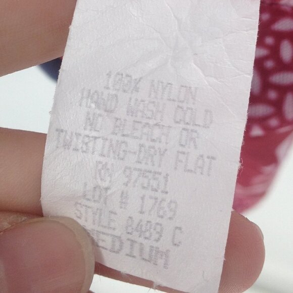 Daisy & Clover Floral 🌻Mesh Deep V Sleeveless Top - Picture 3 of 5